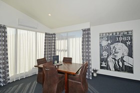Totara Lodge