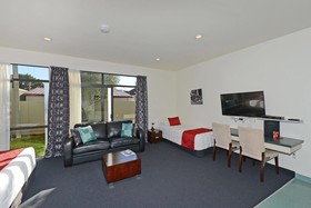 Totara Lodge
