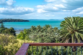 Moana Cottage