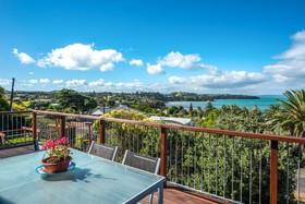 Moana Cottage