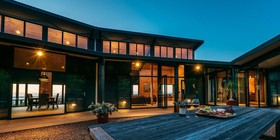 Te Whau Lodge