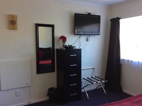Anndion Lodge - Backpacker