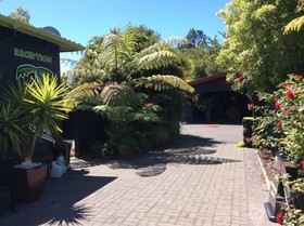 Anndion Lodge - Backpacker