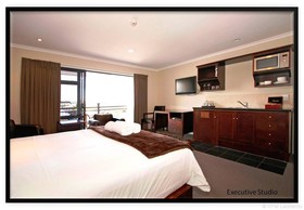 Aotea Motor Lodge