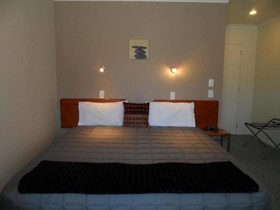 BK's Magnolia Motor Lodge
