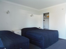 Kings Court Motel