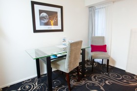 Mercure Wellington Central City Hotel & Apartments
