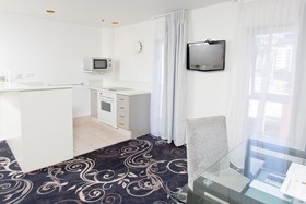 Mercure Wellington Central City Hotel & Apartments