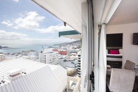 Mercure Wellington Central City Hotel & Apartments