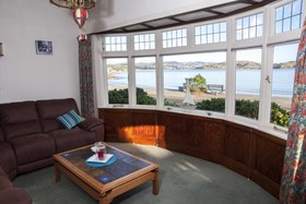 Moana Lodge