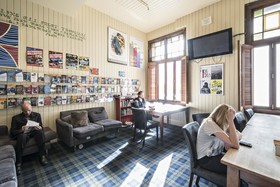 The Cambridge Hotel - Backpacker