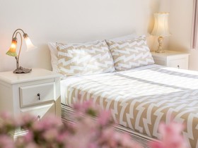 The Dwellington - Hostel