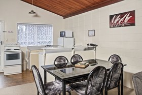 Tourist Court Motel