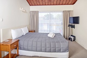 Tourist Court Motel