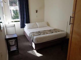 Whakatane Hotel