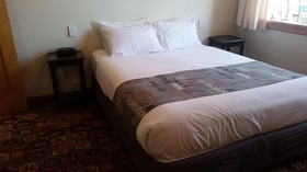 Whakatane Hotel