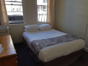 Whakatane Hotel