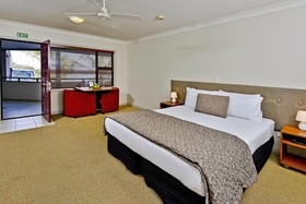 Whangaparaoa Lodge