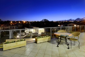 Whangaparaoa Lodge