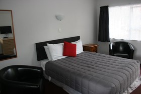 Burgundy Rose Motel