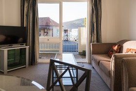 La Voyageur Apartments