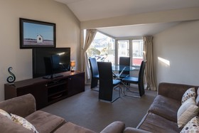 La Voyageur Apartments