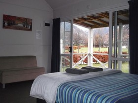 Arrowtown Born of Gold Holiday Park