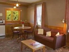 Settlers Cottage Motel