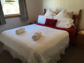 Settlers Cottage Motel