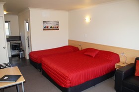 Taylors Motel