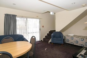 Ashleigh Court Motel