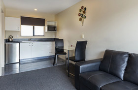 Aston Court Motel Blenheim