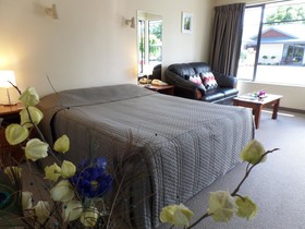 Centre Court Motel