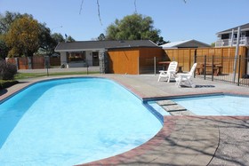 Cherylea Motel