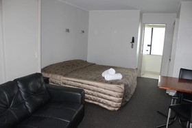 Cherylea Motel