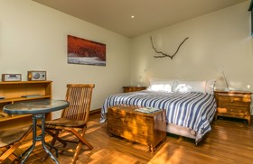 Driftwood Retreat And Eco Tours