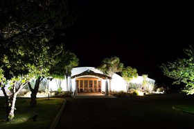 Marlborough Vintners Hotel
