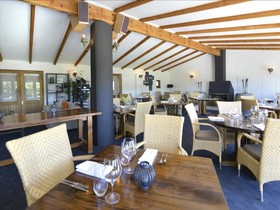 Marlborough Vintners Hotel