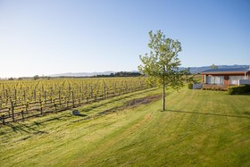 Marlborough Vintners Hotel