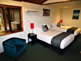 The Marlborough Riverside Hotel
