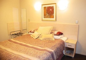 166 Majestic Court Motel