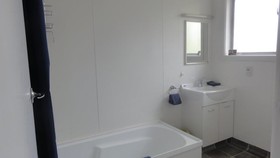 Admiral Motel