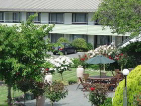 Airport Gateway Motor Lodge