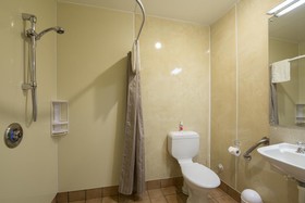 Amross Court Motor Lodge