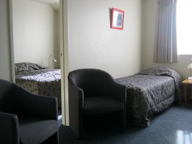 Arena Motel