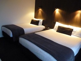 Grand Riccarton Hotel