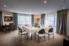 Fino Hotel & Suites