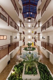 Fino Hotel & Suites