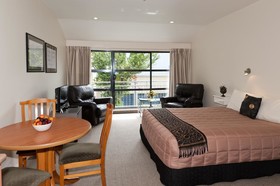 Country Glen Lodge