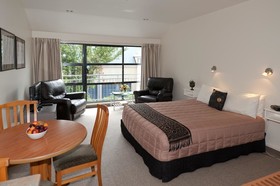Country Glen Lodge